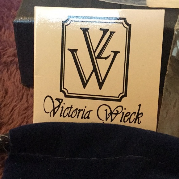 NEW Victoria Wieck 14k Rose Gold /925 Triple Hoop CZ Brilliant Hoop Earrings - Picture 3 of 16